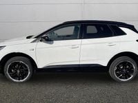 Used Vauxhall Grandland X GS Line 131 HP (96 kW) 2022 White SUV