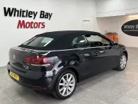 Begagnad VW Golf Cabriolet SE 2012 Svart Cab