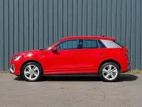 Begagnad Audi Q2 S-Line 150 HK (110 kW) 2020 Röd SUV