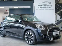 Used Mini Cooper S Exclusive 192 HP (141 kW) 2019 Black Hatchback