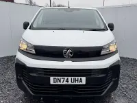 Used Vauxhall Vivaro S 120 HP (88 kW) 2024 White MPV