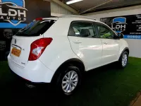 Used SsangYong Korando 149 HP (109 kW) 2015 White SUV