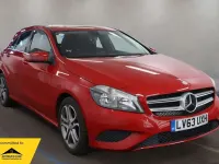 Used Mercedes A180 109 HP (80 kW) 2014 Red Hatchback