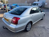 Used Toyota Avensis 129 HP (94 kW) 2008 Silver Hatchback