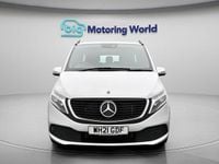 Usado Mercedes EQV300 295 kW (402 HP) 2021
