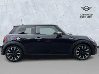 Used Mini Cooper S Exclusive 176 HP (129 kW) 2021 Black Hatchback