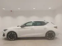 Used Cupra Leon 150 HP (110 kW) 2024 White Hatchback