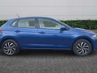Used VW Polo Life 80 HP (58 kW) 2022 Blue Hatchback