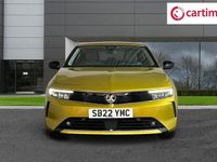 Second-hand Vauxhall Astra Design Edition 130 CP (95 kW) 2022 Galben Hatchback