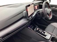 Used VW Golf VIII 300 HP (220 kW) 2025