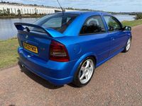 Used Vauxhall Astra 196 HP (144 kW) 2003 Blue Hatchback
