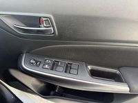 Used Suzuki Swift SZ5 83 HP (61 kW) 2022 Zvr pure white pearl metallic Hatchback