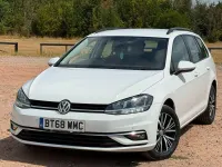 Used VW Golf VII SE 2019 White Estate