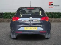 Used Vauxhall Astra Edition 140 HP (102 kW) 2015 Black Hatchback