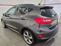 Begagnad Ford Fiesta Active 2020 Grå Halvkombi