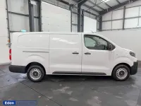 Used Vauxhall Vivaro 145 HP (106 kW) 2024 White MPV