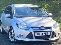 Used Ford Focus Zetec 115 HP (84 kW) 2013 Silver Hatchback