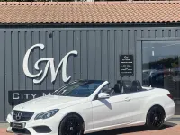 Begagnad Mercedes E220 AMG line 2016 Vit Cab