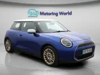 Used Mini Cooper SE Exclusive 160 kW (218 HP) 2024 Blue Hatchback