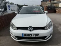 Used VW Golf VII SE 105 HP (77 kW) 2013 White Hatchback
