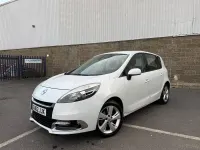 Used Renault Scénic Dynamique 2012 White MPV