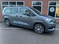 Used Vauxhall Combo Design Edition 110 HP (80 kW) 2019 Grey MPV