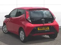 Used Toyota Aygo X-play 72 HP (52 kW) 2020 Hatchback
