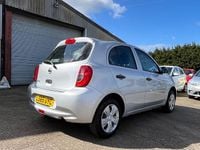 Begagnad Nissan Micra Visia 2015 Silver Halvkombi