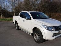 Used Mitsubishi L200 2017 White Pickup
