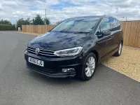 Used VW Touran SEL 150 HP (110 kW) 2016 Black MPV