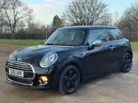 Used Mini ONE Hatch 102 HP (75 kW) 2015 Black Hatchback