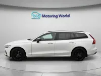 Used Volvo V60 Plus 197 HP (144 kW) 2023 White Estate