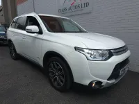 Used Mitsubishi Outlander 2014 White SUV