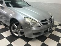 Used Mercedes SLK280 231 HP (169 kW) 2007 Silver Cabriolet