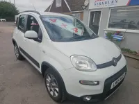 Used Fiat Panda 4x4 85 HP (62 kW) 2015 White Hatchback