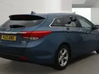 Used Hyundai i40 Premium 136 HP (100 kW) 2015 Blue Estate
