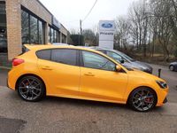Used Ford Focus ST 280 HP (205 kW) 2019 Orange fury Hatchback