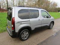 Second-hand Peugeot Rifter Allure 2023 Gri Monovolum