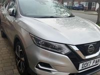 Used Nissan Qashqai Tekna 116 HP (85 kW) 2017 Silver SUV