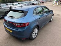 Used Renault Mégane IV Dynamique 130 HP (95 kW) 2016 Blue Hatchback