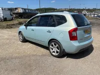 Used Kia Carens 138 HP (101 kW) 2007 Silver MPV