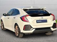 Used Honda Civic Prestige 182 HP (133 kW) 2018 Platinum white