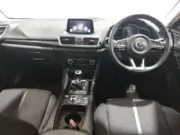 Used Mazda 3 Inclusive 120 HP (88 kW) 2018 Blue Hatchback