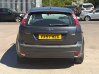 Usado Ford Focus Style 2007 Cinzento Citadino