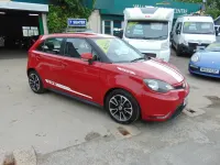 Used MG MG3 106 HP (77 kW) 2014 Red Hatchback