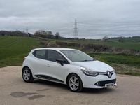 Used Renault Clio IV Dynamique 2016 White Hatchback