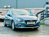 Used Mazda 3 120 HP (88 kW) 2015 Blue Hatchback