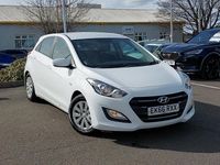 Used Hyundai i30 100 HP (73 kW) 2016 White Hatchback
