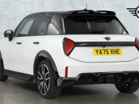 Used Mini Cooper Sport 114 kW (156 HP) 2026 Nanuq white Hatchback