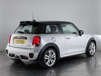 Used Mini Cooper S Hatch 192 HP (141 kW) 2019 Silver Hatchback